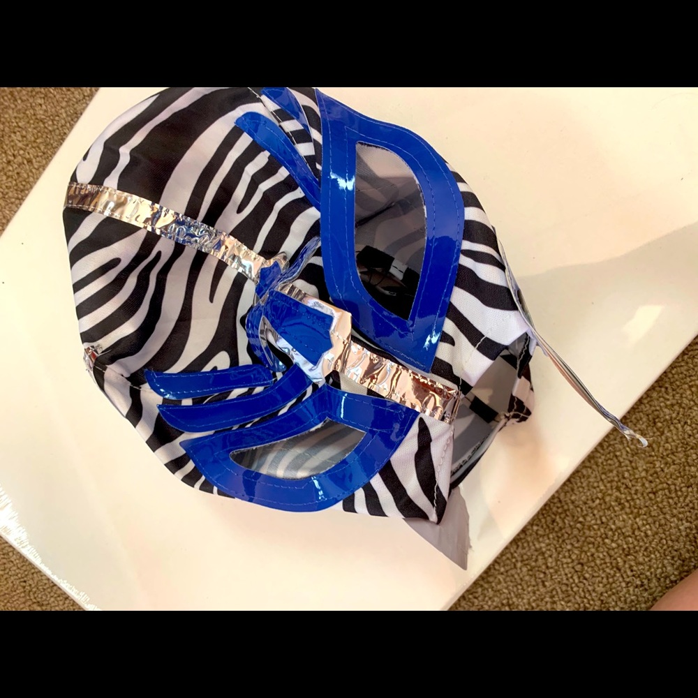 Wrestling mask for dress up